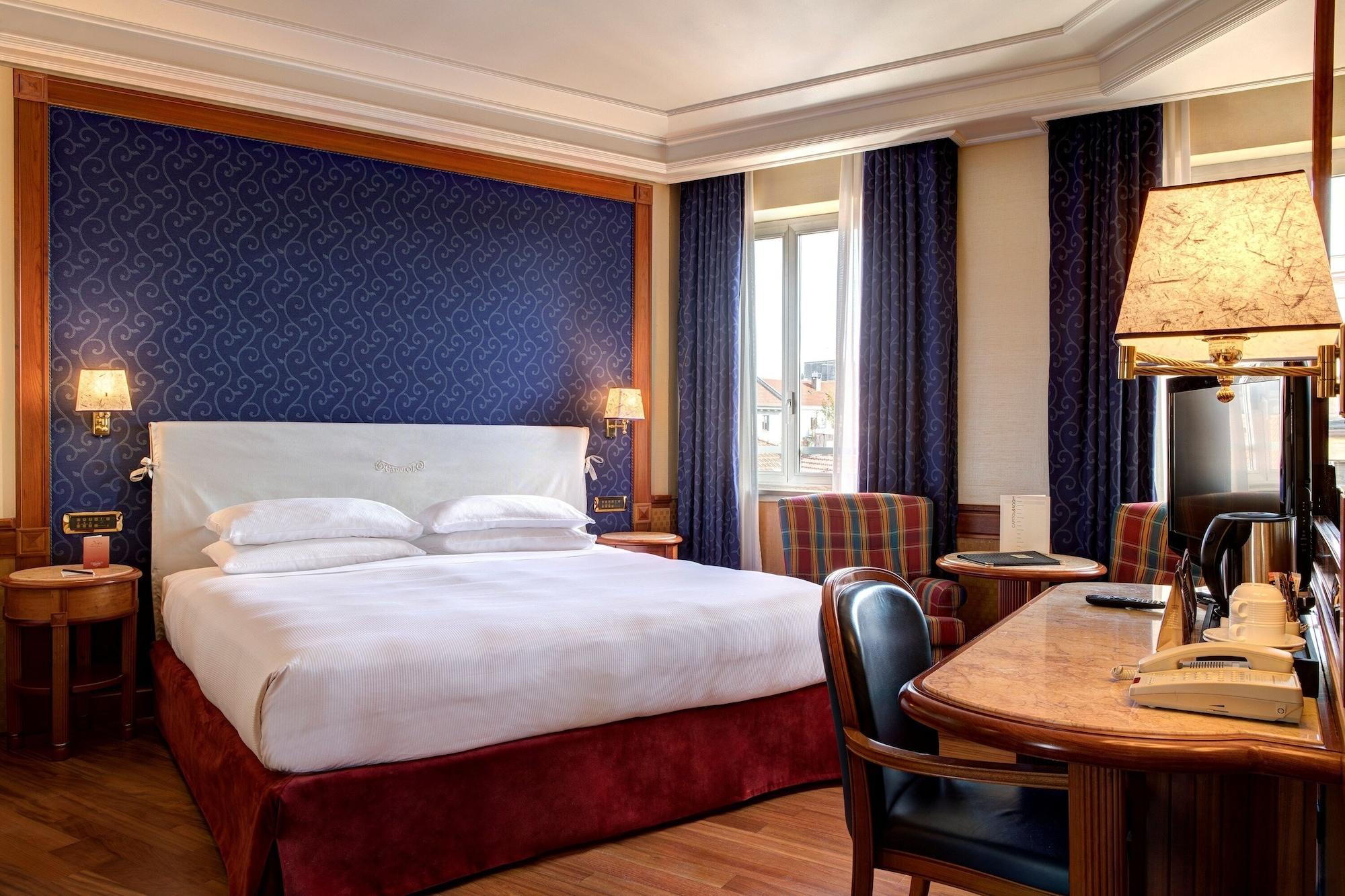Hotel Capitol Milano Esterno foto