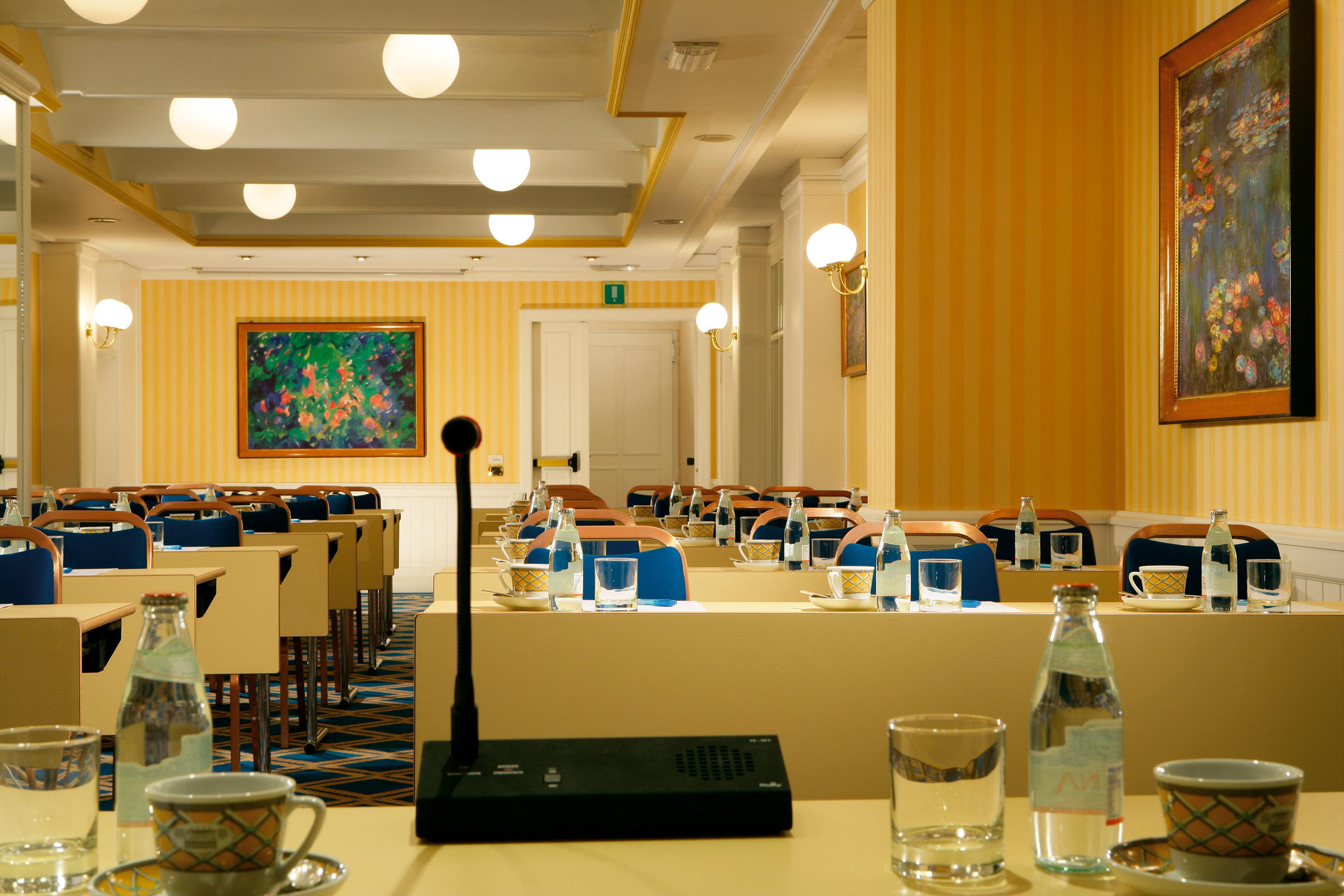 Hotel Capitol Milano Esterno foto