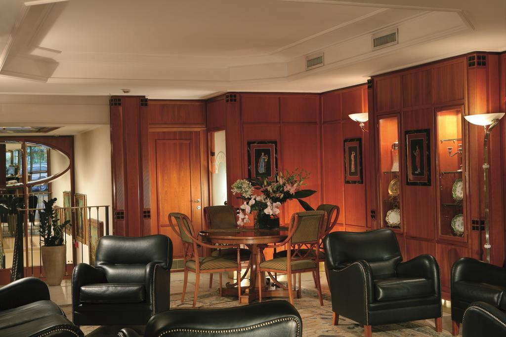 Hotel Capitol Milano Esterno foto
