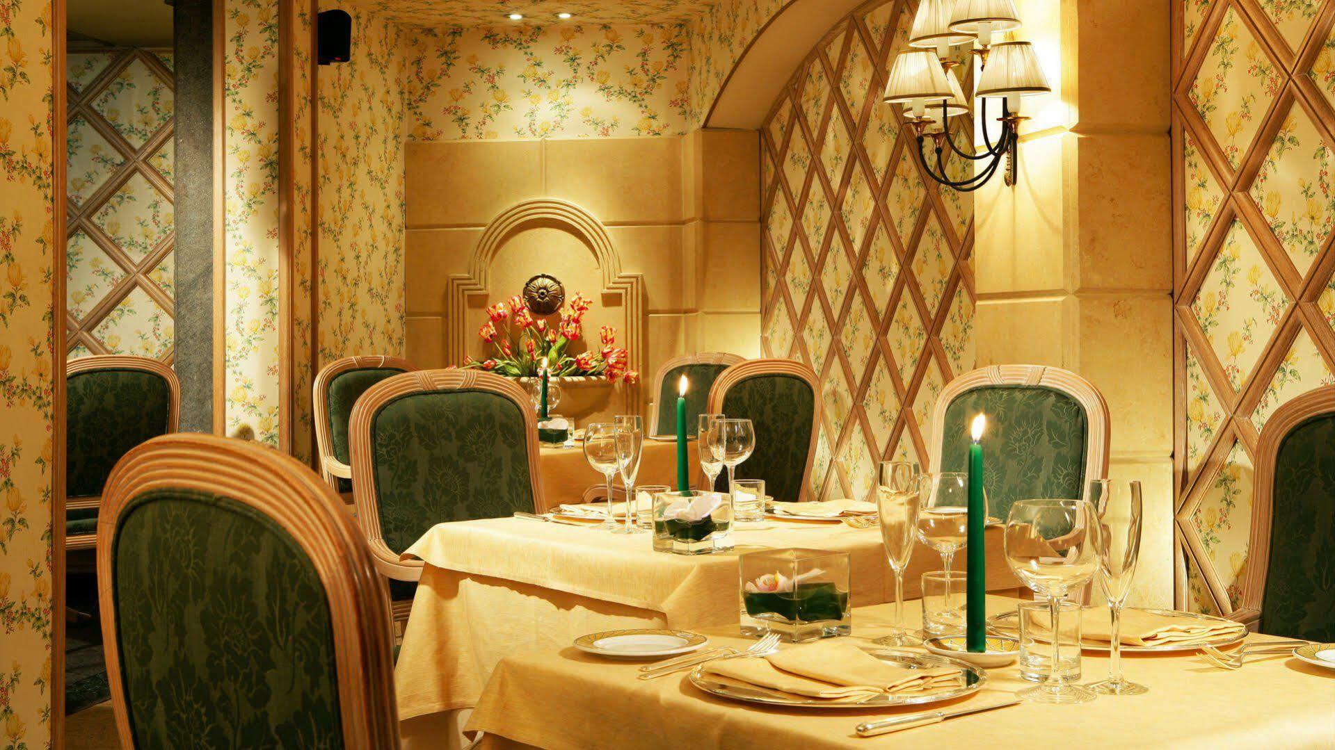 Hotel Capitol Milano Esterno foto